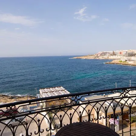 Ascot By The Sea Apartman *